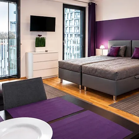 In Residential Tower - Parking Daire Prag