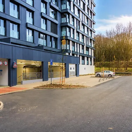 In Residential Tower - Parking Daire Prag