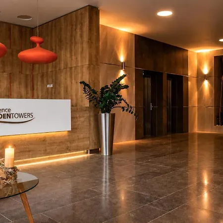 In Residential Tower - Parking Daire Prag